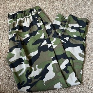 Charlotte Russe Straight Jogger Pants